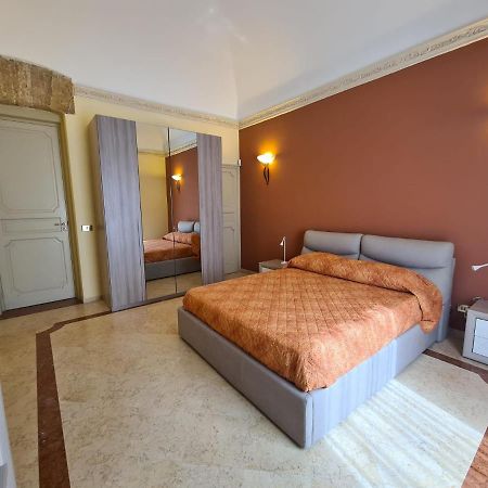 Residenza Amari Suites パレルモ エクステリア 写真