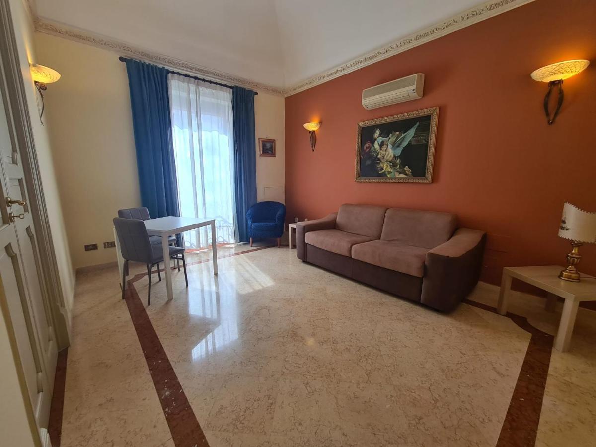 Residenza Amari Suites パレルモ エクステリア 写真