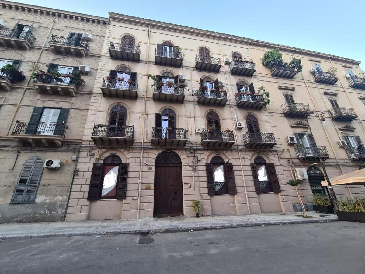 Residenza Amari Suites パレルモ エクステリア 写真